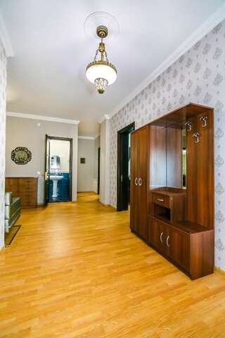 Апартаменты BAKU CITY CENTRE APARTMENT Баку Апартаменты с 3 спальнями-35