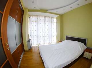 Апартаменты BAKU CITY CENTRE APARTMENT Баку Апартаменты с 3 спальнями-7