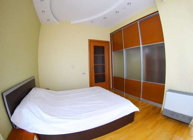 Апартаменты BAKU CITY CENTRE APARTMENT Баку-15